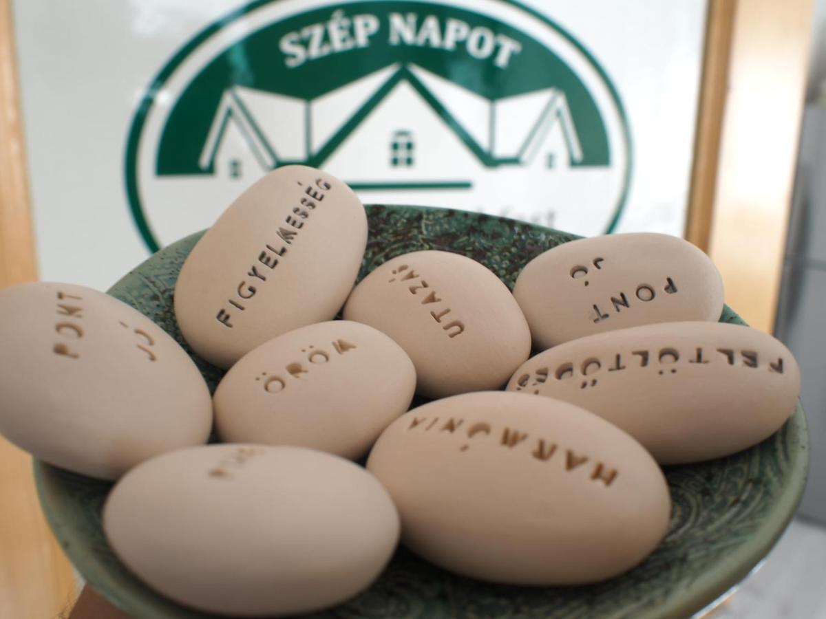 Szep Napot Vendeghaz Hotel Tordas Ngoại thất bức ảnh